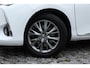 Toyota Yaris 1.5 Hybrid Executive, LM Velgen, Cruise control, Navi, Climate control, Safety Sense.