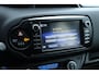 Toyota Yaris 1.5 Hybrid Executive, LM Velgen, Cruise control, Navi, Climate control, Safety Sense.