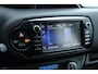 Toyota Yaris 1.5 Hybrid Executive, LM Velgen, Cruise control, Navi, Climate control, Safety Sense.