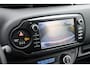 Toyota Yaris 1.5 Hybrid Executive, LM Velgen, Cruise control, Navi, Climate control, Safety Sense.