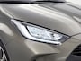 Toyota Yaris 1.5 Hybrid Style + | Dealer onderhouden | Lichte kleur half lederen interieur | Stoelverwarming | Climate Control | Cruise Control Adaptive | achteruitrijcamera |