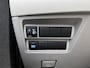 Toyota Yaris 1.5 Hybrid Style + | Dealer onderhouden | Lichte kleur half lederen interieur | Stoelverwarming | Climate Control | Cruise Control Adaptive | achteruitrijcamera |