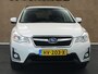 Subaru XV 2.0i Comfort AWD - ORIGINEEL NEDERLANDSE AUTO - AFKOMSTIG VAN 2E EIGENAAR - CLIMATE CONTROL - 17 INCH LICHT METALEN VELGEN MET BRIDGESTONE 4 SEIZOENENBANDEN - 4 WIELAANDRIJVING - CRUISE CONTROL - LICHT EN REGENSENSOR