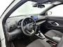 Toyota Yaris Cross 1.5 Hybrid Dynamic + Limited | Parkeersensoren voor+achter | Stoelverwarming | Buitenspiegels elektrisch inklapbaar | Navigatie | Apple CarPlay/Android Auto | Cruise Control Adaptive |