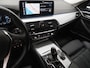 BMW 5-Serie Touring 530e | Leder | Trekhaak | Keyless | Camera | Sfeerlicht | Dodehoek | Cruise | Carplay