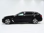 BMW 5-Serie Touring 530e | Leder | Trekhaak | Keyless | Camera | Sfeerlicht | Dodehoek | Cruise | Carplay