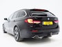 BMW 5-Serie Touring 530e | Leder | Trekhaak | Keyless | Camera | Sfeerlicht | Dodehoek | Cruise | Carplay