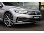 Volkswagen Passat Variant 1.4 TSI PHEV GTE | Virtual | ACC | Leer | Camera | 18"