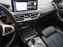 BMW X3 xDrive30e Facelift | Panoramadak | M Stuur | Leder | Trekhaak | Camera | Dodehoek | Carplay