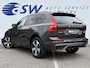 Volvo XC60 2.0 T6 Plug-in hybrid AWD Plus Dark | Trekhaak | Pano | Memory | H/K Audio | 360* Camera