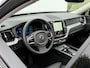 Volvo XC60 2.0 T6 Plug-in hybrid AWD Plus Dark | Trekhaak | Pano | Memory | H/K Audio | 360* Camera