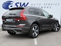 Volvo XC60 2.0 T6 Plug-in hybrid AWD Plus Dark | Trekhaak | Pano | Memory | H/K Audio | 360* Camera