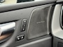 Volvo XC60 2.0 T6 Plug-in hybrid AWD Plus Dark | Trekhaak | Pano | Memory | H/K Audio | 360* Camera
