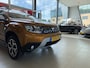 Dacia Duster 1.0 TCe Prestige,2E Eigenaar,Dealeronderhouden,Navigatie,Achteruitrijcamera,Bluetooth,Spraakbediening,DAB,Airco,Cruisecontrol,Trekhaak,V&A Sensoren,Dakrail,17 Inch Lmv