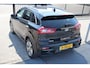 Kia Niro EV e-Niro ExecutiveLine 64 kWh Verwarmbare & geventileerde voorstoelen/Verwarmbaar stuurwiel/Achteruitrijcamera/JBL audio/Apple carplay/Elektrisch verstelbare voorstoel/Lane assist/Dodehoek assistent/parkeersensoren rondom