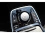 Kia Niro EV e-Niro ExecutiveLine 64 kWh Verwarmbare & geventileerde voorstoelen/Verwarmbaar stuurwiel/Achteruitrijcamera/JBL audio/Apple carplay/Elektrisch verstelbare voorstoel/Lane assist/Dodehoek assistent/parkeersensoren rondom