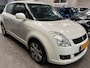 Suzuki Swift 1.3 Base 1e Eigenaar - Koppeling . VRV - Nav - Airco - Stoel verwarming