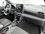 Toyota Yaris Cross 1.5 Hybrid 115 First Edition + | BTW Voertuig | Stoel+stuurverwarming | Draadloze telefoonlader | Apple CarPlay/Android Auto | Climate Control | Cruise Control Adaptive | Achteruitrijcamera |