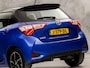 Toyota Yaris 1.5 Hybrid Sport 136Pk Automaat (NAVIGATIE, CLIMATE, CAMERA, SPORTSTOELEN, CRUISE, LM VELGEN, NIEUWE APK, NIEUWSTAAT)