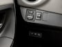 Toyota Yaris 1.5 Hybrid Sport 136Pk Automaat (NAVIGATIE, CLIMATE, CAMERA, SPORTSTOELEN, CRUISE, LM VELGEN, NIEUWE APK, NIEUWSTAAT)