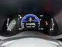 Toyota Yaris Cross 1.5 Hybrid 115 First Edition Comfort Pack | BTW voertuig | Dodehoek detectie | Stoel+stuurverwarming | Parkeersensoren voor+achter | Draadloze telefoonlader | Apple CarPlay/Android Auto | Cruise Control Adaptive |