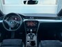 Volkswagen Passat 1.6 TDI Highline Business R! Navi! Virtual!