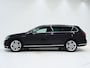 Volkswagen Passat Variant 1.4 TSI PHEV GTE | Panoramadak | Leder/Alcantara | Trekhaak | Massage | 360 | Sfeerlicht | Keyless