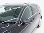 Volkswagen Passat Variant 1.4 TSI PHEV GTE | Panoramadak | Leder/Alcantara | Trekhaak | Massage | 360 | Sfeerlicht | Keyless