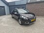 Peugeot 2008 1.2 PureTech Allure,Climate control,Automaat,Navi,Parkeersensoren,Panoramadak,Cruise control