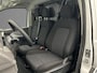 Volkswagen Transporter T7 2.0 TDI 110pk L1 | Camera | Cruise Control | Navigatie via Apple Carplay / Android Auto | Laadruimte betimmerd |