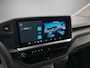 Volkswagen Transporter T7 2.0 TDI 110pk L1 | Camera | Cruise Control | Navigatie via Apple Carplay / Android Auto | Laadruimte betimmerd |