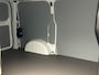 Volkswagen Transporter T7 2.0 TDI 110pk L1 | Camera | Cruise Control | Navigatie via Apple Carplay / Android Auto | Laadruimte betimmerd |