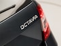Skoda Octavia Combi 1.4 TSI Sport 150Pk Automaat (APPLE CARPLAY, GROOT NAVI, CLIMATE, STOELVERWARMING, SPORTSTOELEN, GETINT GLAS, PARKEERSENSOREN, CRUISE, NIEUWSTAAT)