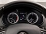 Skoda Octavia Combi 1.4 TSI Sport 150Pk Automaat (APPLE CARPLAY, GROOT NAVI, CLIMATE, STOELVERWARMING, SPORTSTOELEN, GETINT GLAS, PARKEERSENSOREN, CRUISE, NIEUWSTAAT)