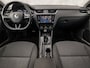 Skoda Octavia Combi 1.4 TSI Sport 150Pk Automaat (APPLE CARPLAY, GROOT NAVI, CLIMATE, STOELVERWARMING, SPORTSTOELEN, GETINT GLAS, PARKEERSENSOREN, CRUISE, NIEUWSTAAT)