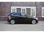 BMW 2-Serie Active Tourer 225 F45 - 225xe Active Tourer Luxury Line Wij zijn op afspraak geopend! Graag bellen voor uw komst.