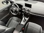 Audi Q2 35 TFSI S Edition 150PK - PANORAMADAK - AUTOMAAT - SFEERVERLICHTING - ZWART OPTIEK - KEYLES - DODEHOEK