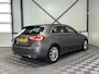 Mercedes-Benz A-klasse 200 Launch Edition Premium | Leer | Navi | Camera
