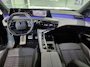 Peugeot 3008 1.2 Hybrid 145 GT | Adaptieve cruise control met Stop&Go functie | Elektrische parkeerrem | Extra getinte achterste zijruiten en achterruit