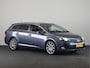 Toyota Avensis Wagon 2.0 VVTi Executive Business | Trekhaak | Panoramadak | Navigatie | **