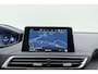 Peugeot 3008 1.2 PureTech GT Line | Achteruitrijcamera | Handsfree achterklep | Cruise Control | Navigatie | Apple Carplay/Android Auto | Panoramisch schuif-kanteldak |