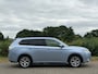 Mitsubishi Outlander 2.0 PHEV Instyle Plus - Cool Silver - Trekhaak/Camera/Compleet gedocumenteerd