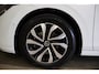 Volkswagen Golf 2.0 TDI Active |Pano|IQ Light|Stoel verw.|360 cam|Apple carplay|2022|HeadUp|Keyless|Trekhaak|Adaptive Cruise|