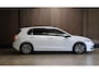 Volkswagen Golf 2.0 TDI Active |Pano|IQ Light|Stoel verw.|360 cam|Apple carplay|2022|HeadUp|Keyless|Trekhaak|Adaptive Cruise|