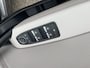 Renault Captur 1.6 E-Tech full hybrid 145 iconic AUTOMAAT l LEDEREN BEKLEDING l TREKHAAK WEGKLAPBAAR l ALL SEASON BANDEN