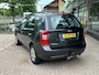 Kia Carens 2.0 CVVT X-Ecutive Airco Navi trekhaak