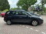 Kia Carens 2.0 CVVT X-Ecutive Airco Navi trekhaak