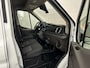 Ford Transit 350 2.0 TDCI L3H2 Trend met o.a. een Trekhaak, Parkeersensoren voor en achter, Verwarmbare voorstoelen, Handmatige regeneratie roetfilter en een Navigatiesysteem