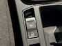 Volkswagen T-Roc 1.5 TSI Sport Stoelverwarming | Lane assist | Trekhaak | Navigatie