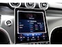 Mercedes-Benz GLC 300e 4MATIC Plug in hybride PHEV*Perfect MB Onderh.*1ste Eig.*Luchtvering/Elek. Trekhaak/ACC/Stoelverw./Stuurverw./Dodehoek/LED/Camera/Apple Carplay-Android/Parkeersens.V+A/18 inch LM*